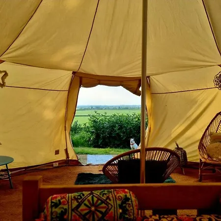 Luna Tent Secret Garden Glamping Stubton Exterior photo