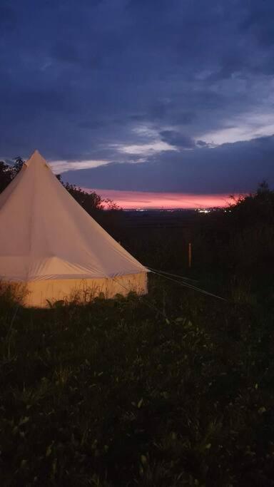 Luxury tent Luna Tent Secret Garden Glamping Stubton
